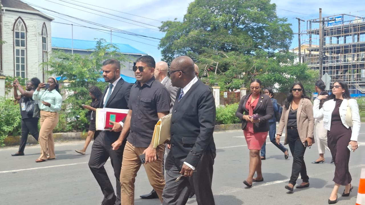 Magistrate shuts down Mohameds’ bid to shift extradition case to High Court