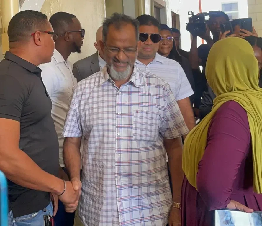 ‘Mohameds’ extradition battle heats up’ – defence claims 2009 law unconstitutional