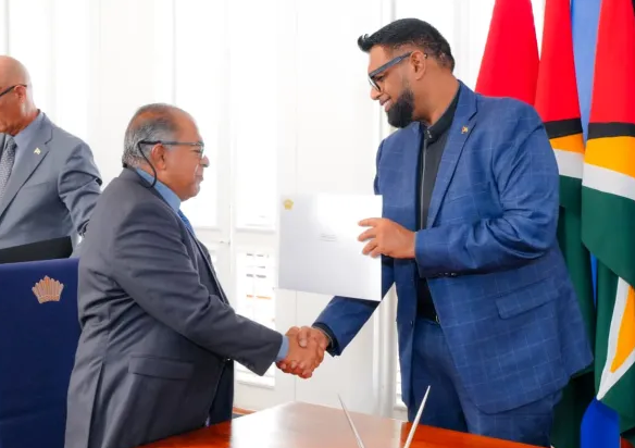 Senior Counsel Rafiq Khan sworn-in as appellate judge