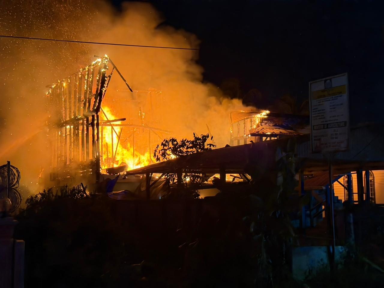 Fire destroys former Govt. building in NA