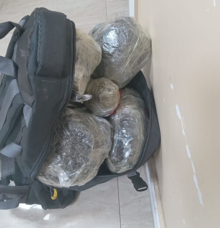 Police patrol nets 3.7kg of ganja on WCB road