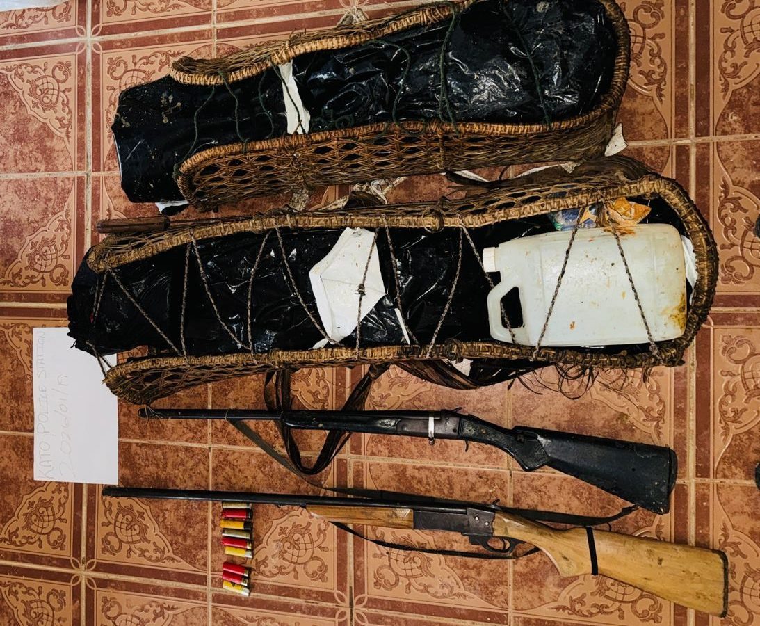 Police arrest farmers over shotguns, ammo