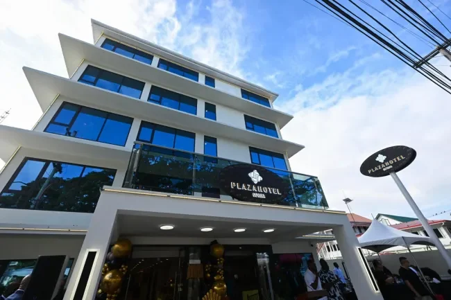 Plaza Court Hotel opens on Main Street