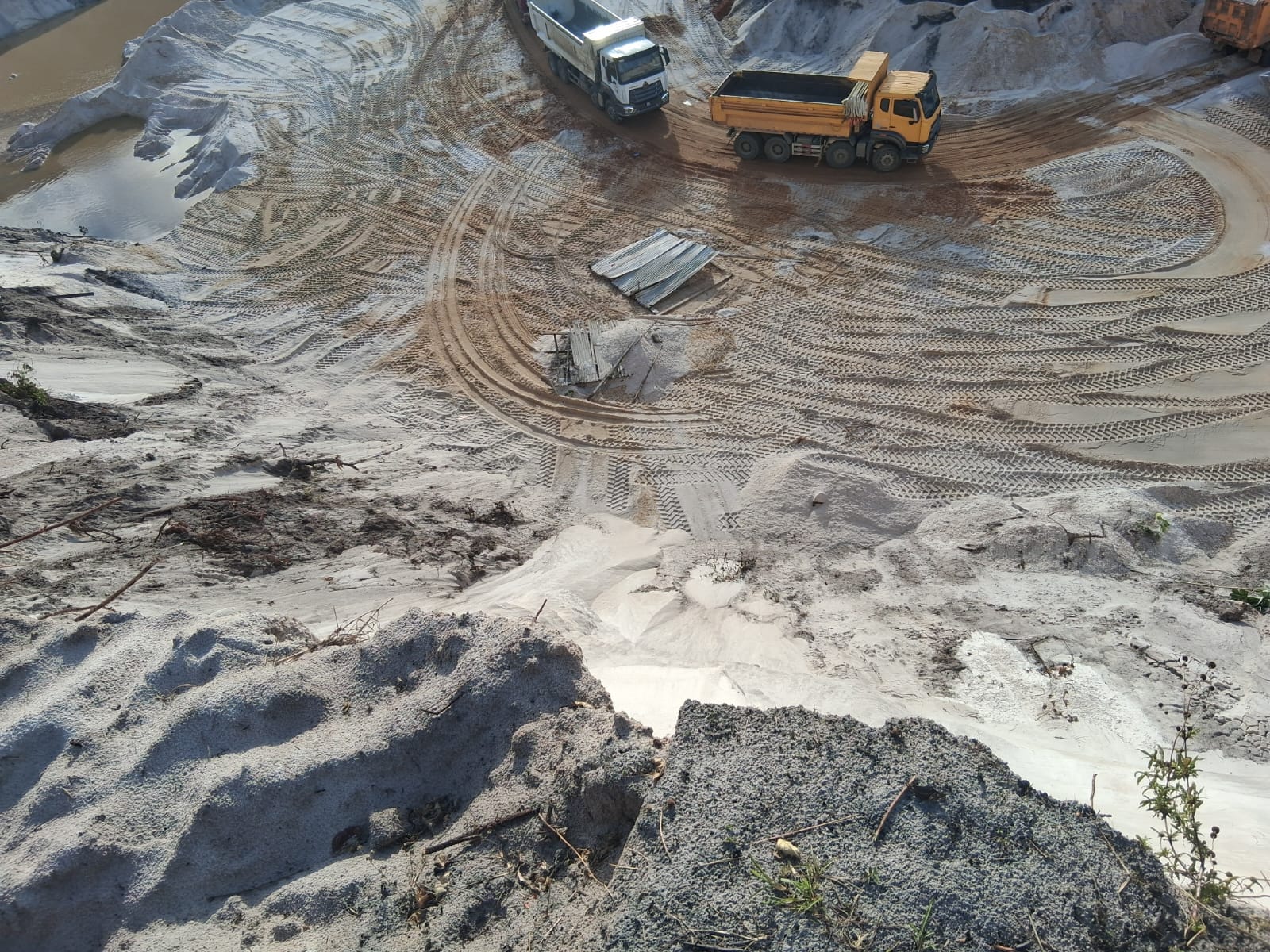 ‘We have nowhere to go’ …Circuitville families face bulldozer threats, plead for Govt. action