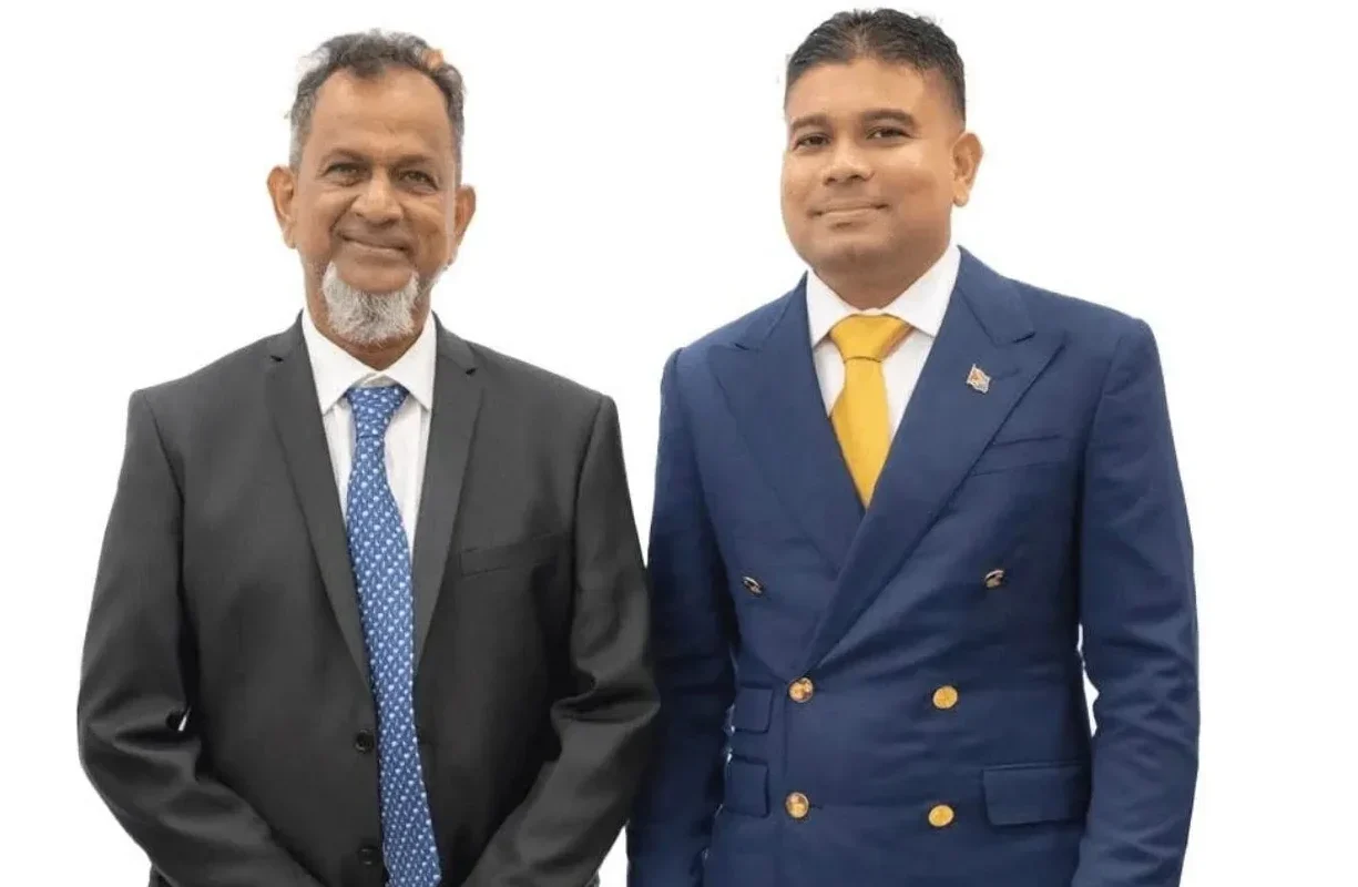 Prosecution pushes for paper committal in Mohameds’ extradition case