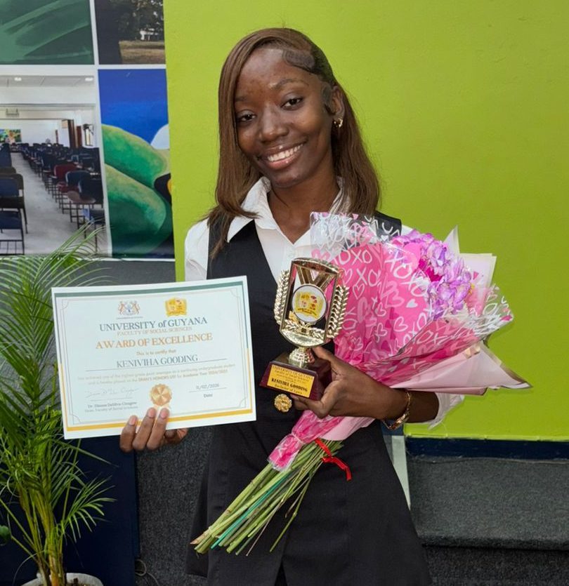 Balancing law, work and entrepreneurship, UG student earns highest GPA in her first year of studies