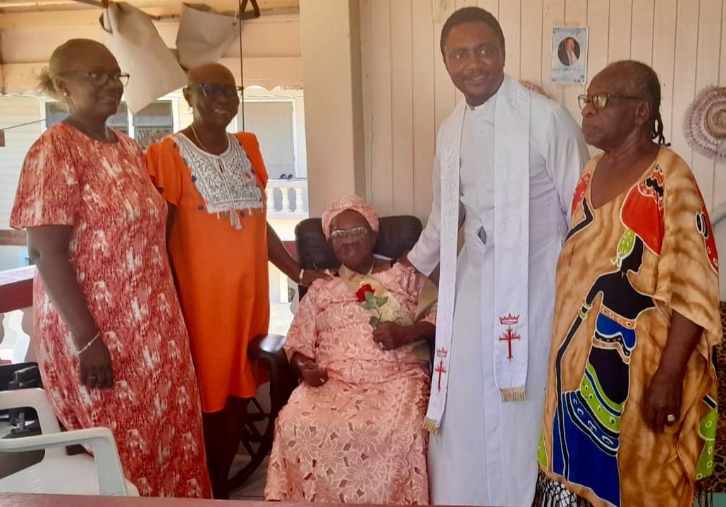 Lichfield celebrates 100th birthday of beloved matriarch