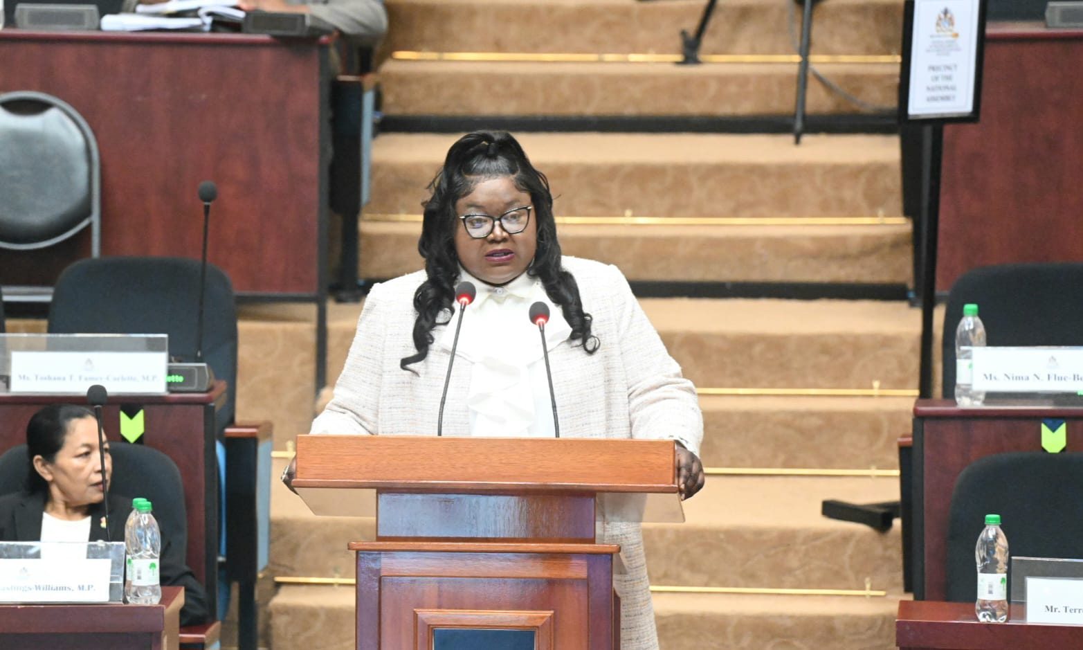 Primus tears into budget