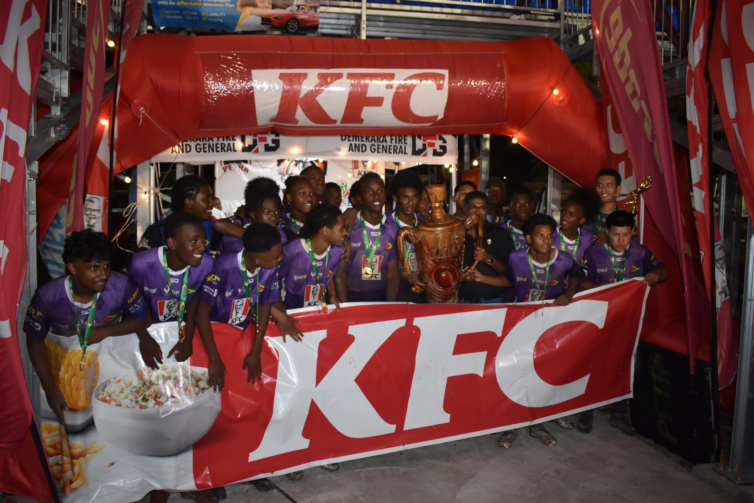 Walker salutes Petra Organisation efforts