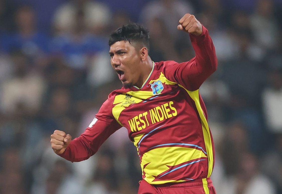 Motie to pull out of PSL; Lahore to sign Wellalage as replacement