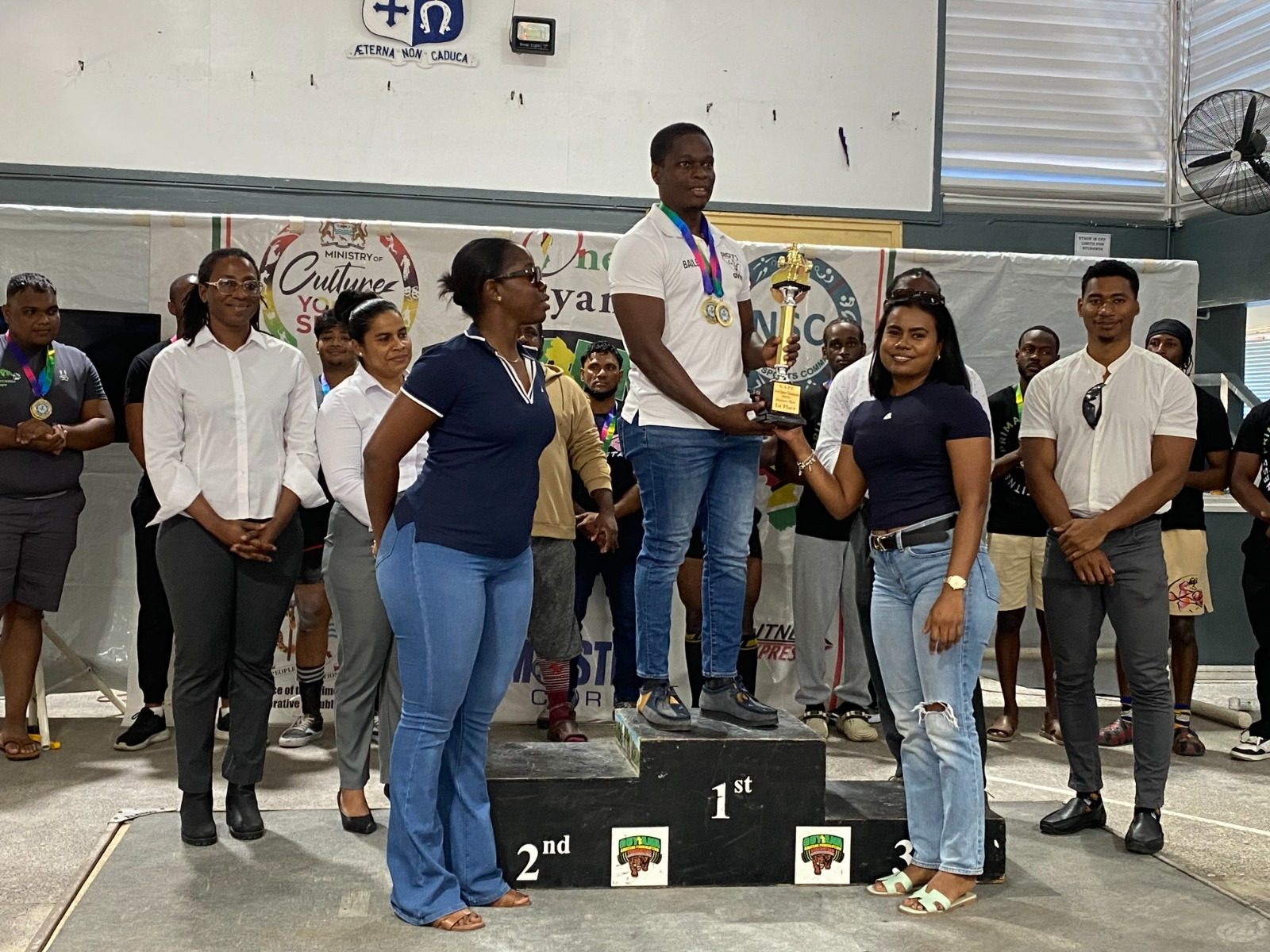 Andrew Bailey and Omar Satar cops Novice and Junior Best Lifter accolades