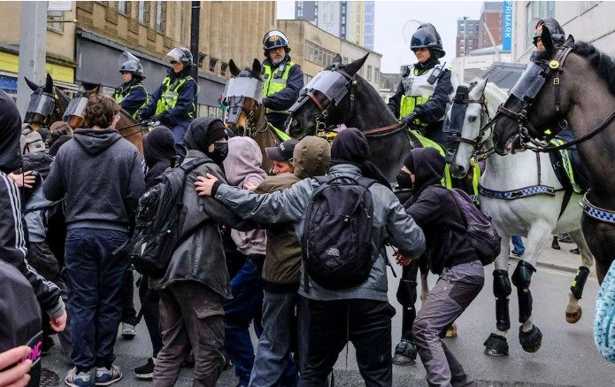 Protests across globe mark one week of Iran war