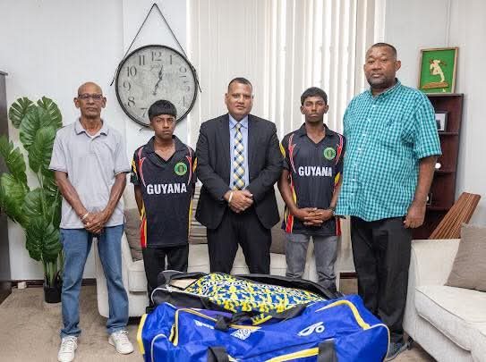 RHTYSC Patron presents cricket gears to national Under 16 players