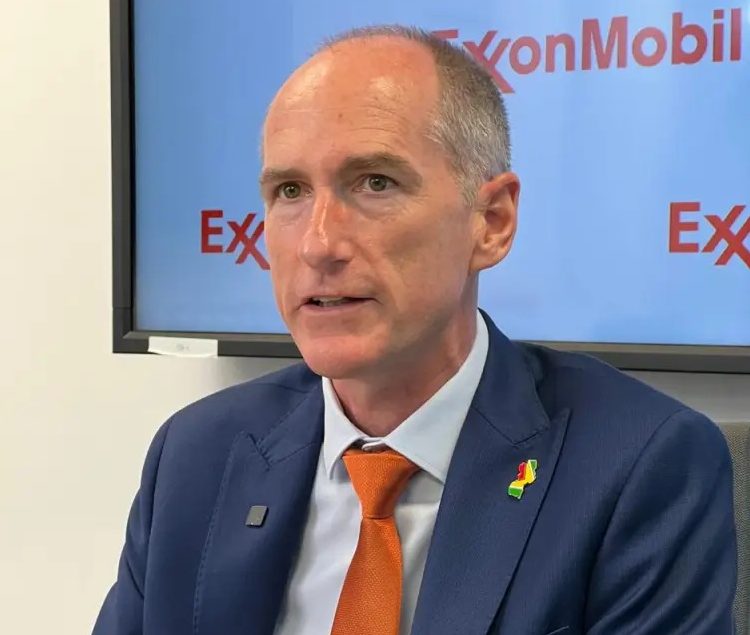 Exxon awards contracts to build 8th oil ship without Govt. approval