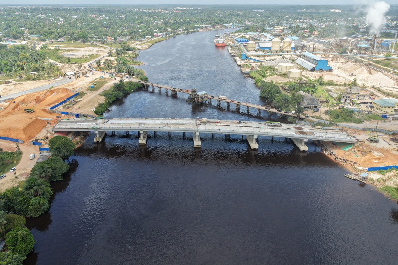 New Wismar-Mackenzie Bridge is 97% complete, to be operational by June