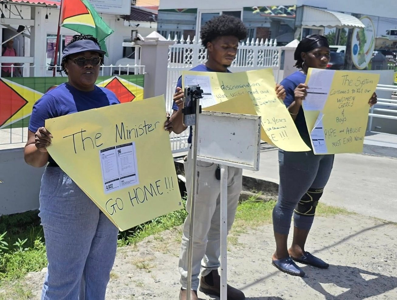 ‘Child protection system in crisis’ – Broomes