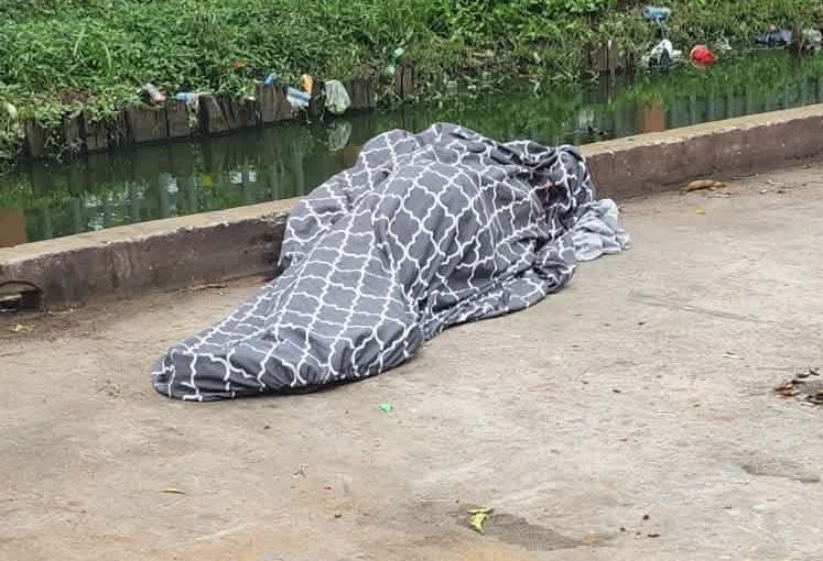 Man gunned down in front city hotel