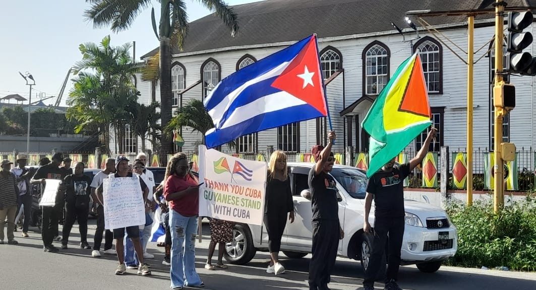 Guyanese hold ‘Thank You Walk’ for Cuban Medical Brigade