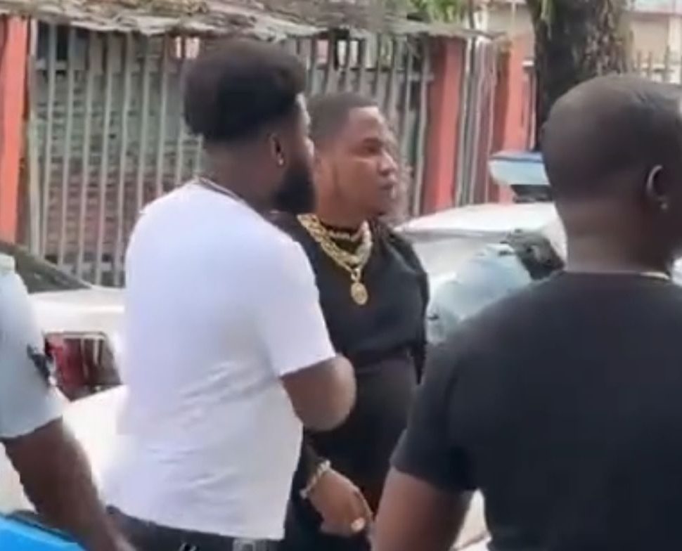 “I’ll kill you” – senior cop threatens civilian during confrontation