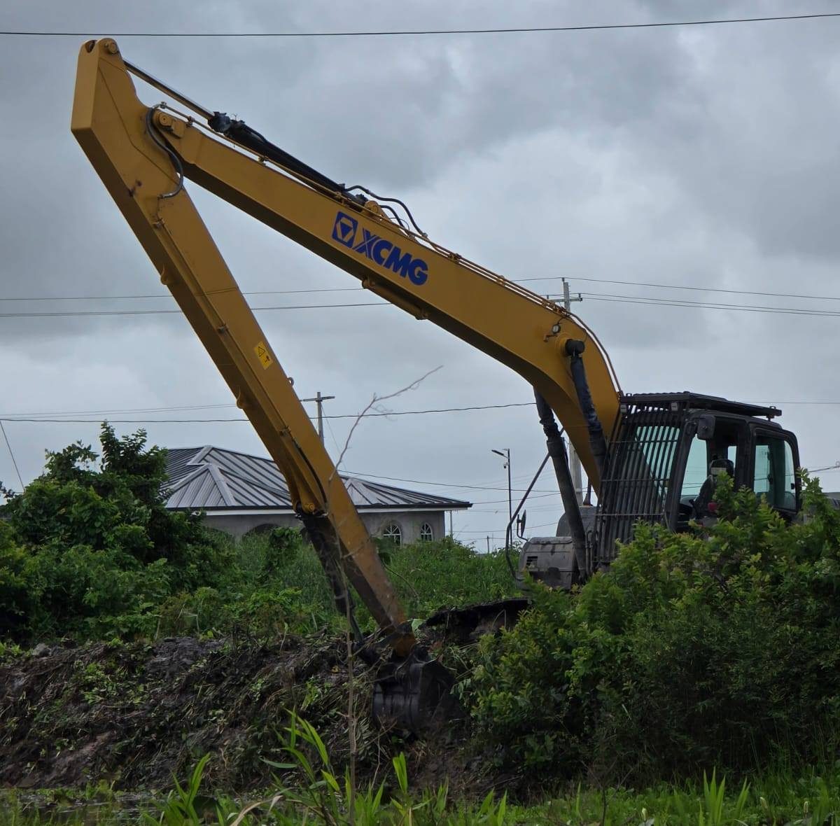 Another excavator causes countrywide shutdown after damaging GPL transmission line