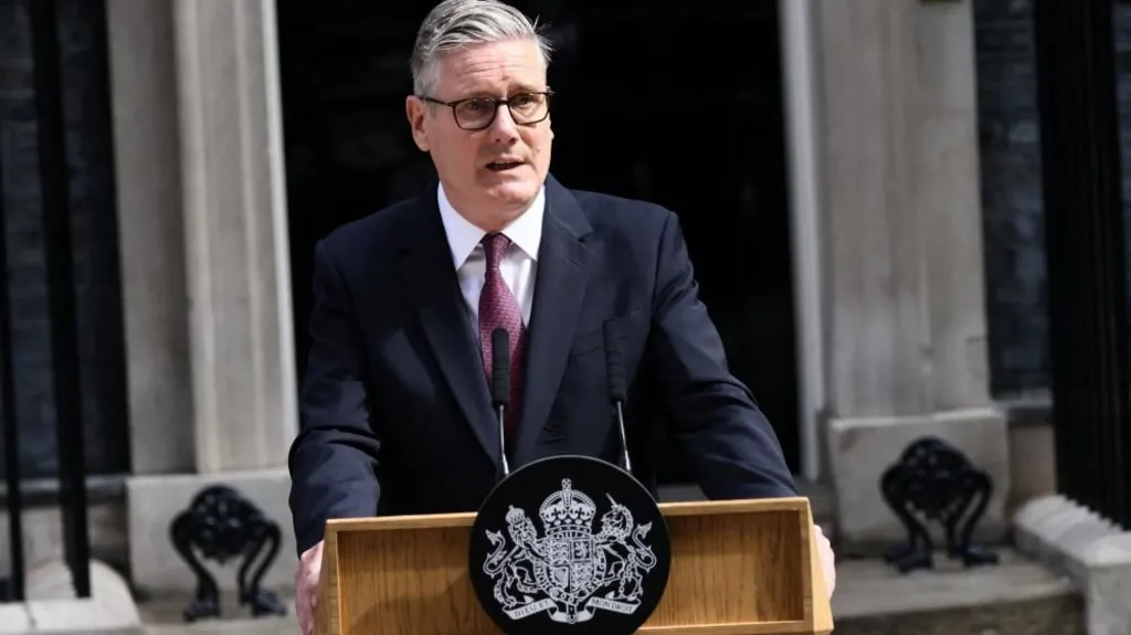 Starmer quits as Labour leader and paves way for contest for new prime minister