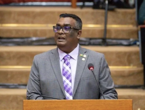 Mahipaul slams govt.’s move to restore unlimited benefits for frm. presidents