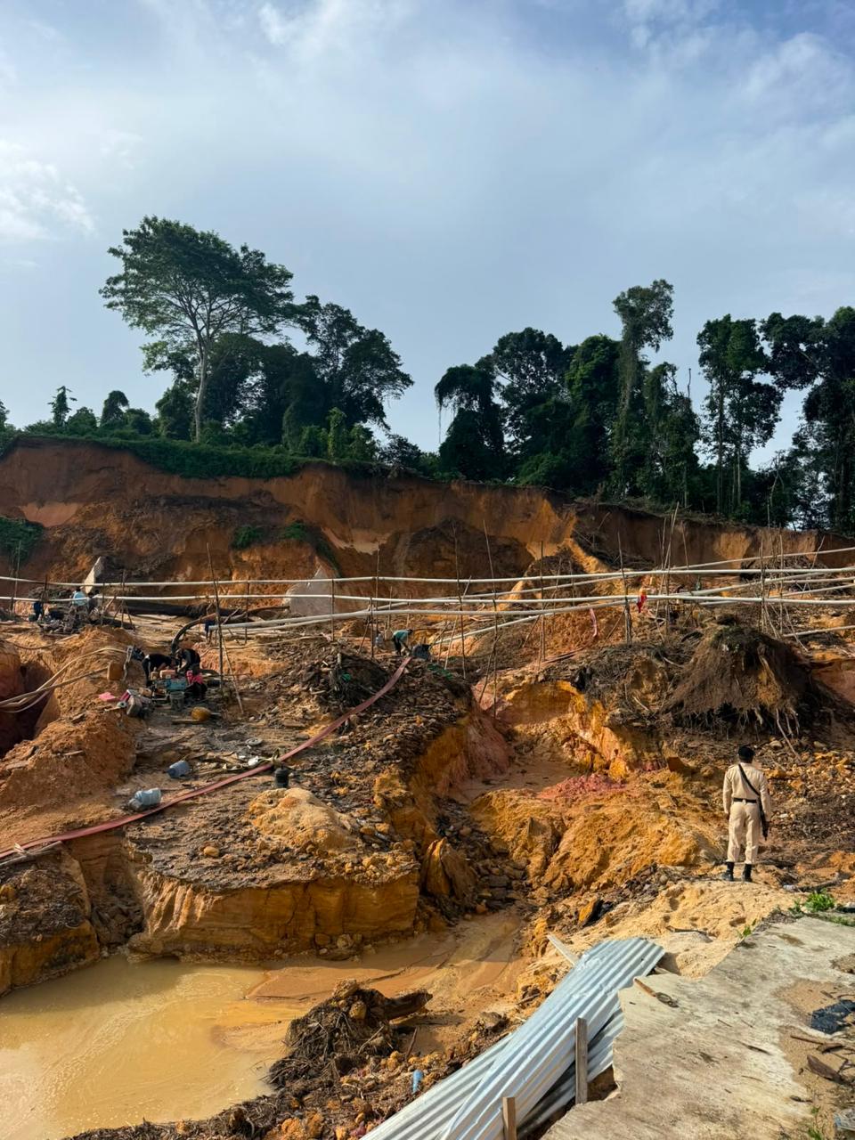 Brazilians, Chinese among 6 arrested for illegal mining