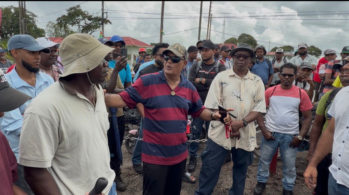 Albion sugar workers down tools