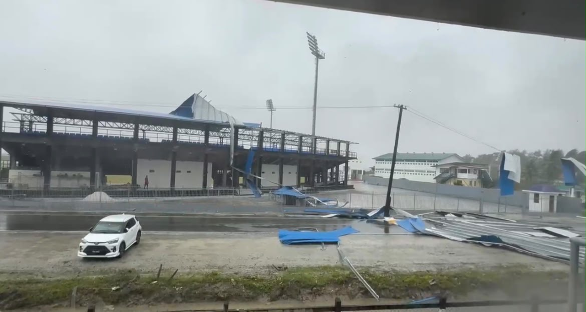 Heavy winds and rain cause roof damage at New Anna Regina stadium