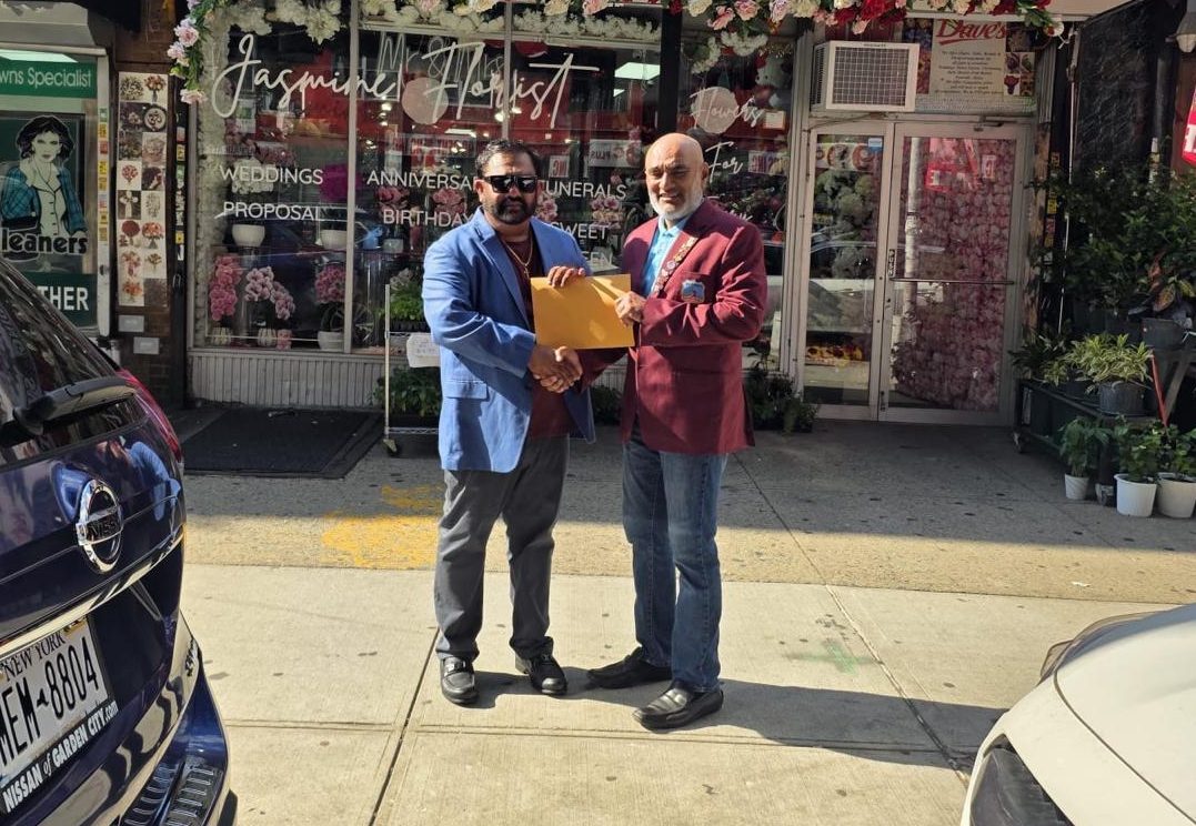 Dave’s West Indian Florist & Groceries on board as Kit sponsor for WI in the O60s World Cup in Canada