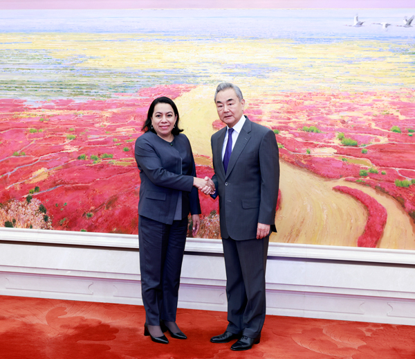Rodrigues-Birkett meets Chinese Foreign Minister as UN campaign continues