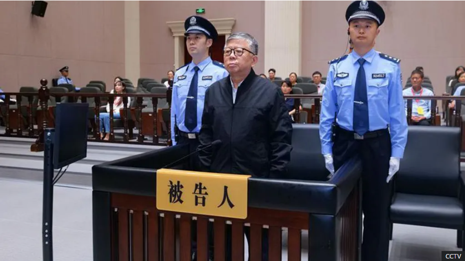 China sentences official to death for taking $325m in bribes