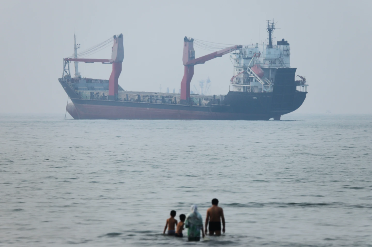 Iran warns oil tankers to use approved routes in Strait of Hormuz or face a ‘forceful response’