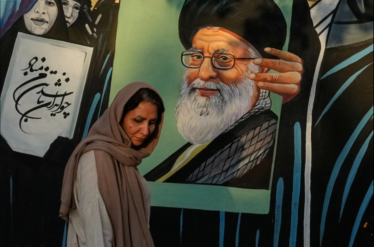 U.S. military launches new airstrikes to punish Iran for deaths of U.S. troops