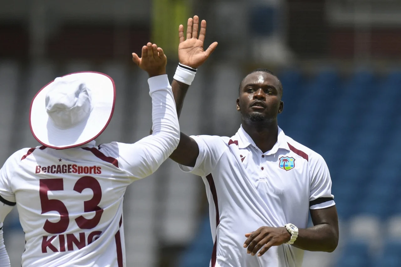 Five-star Seales extends Pakistan’s overseas woes in pace-dominated Test match