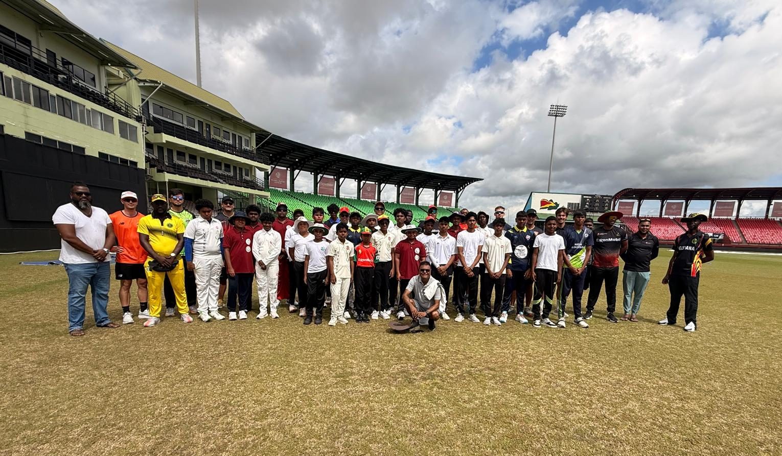 2026 ExxonMobil GSL…  Future stars rub shoulders with international players as part of mini clinic
