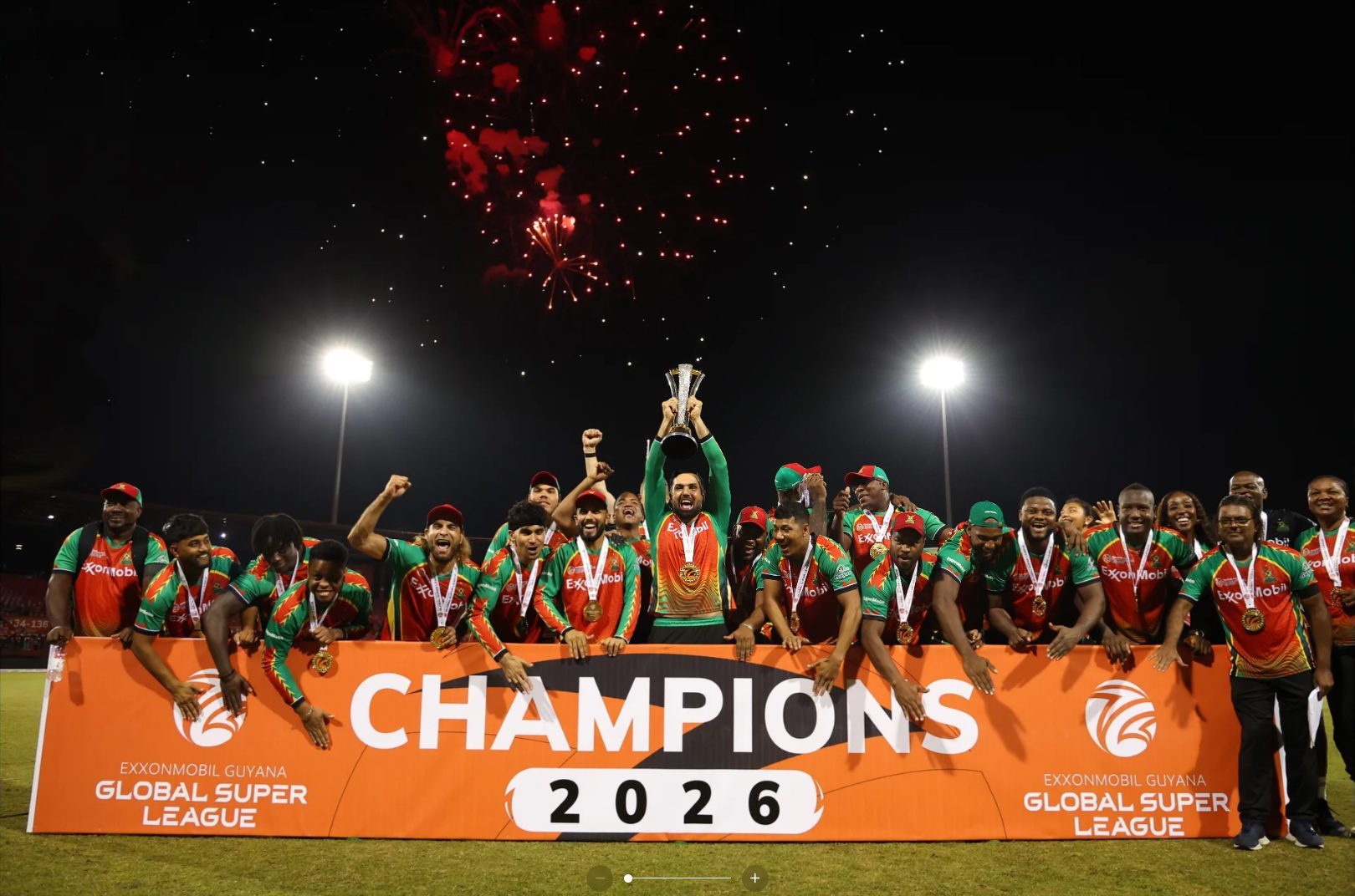 Unicorns torch golden opportunity, as gutsy Warriors retain title in low-scoring thriller