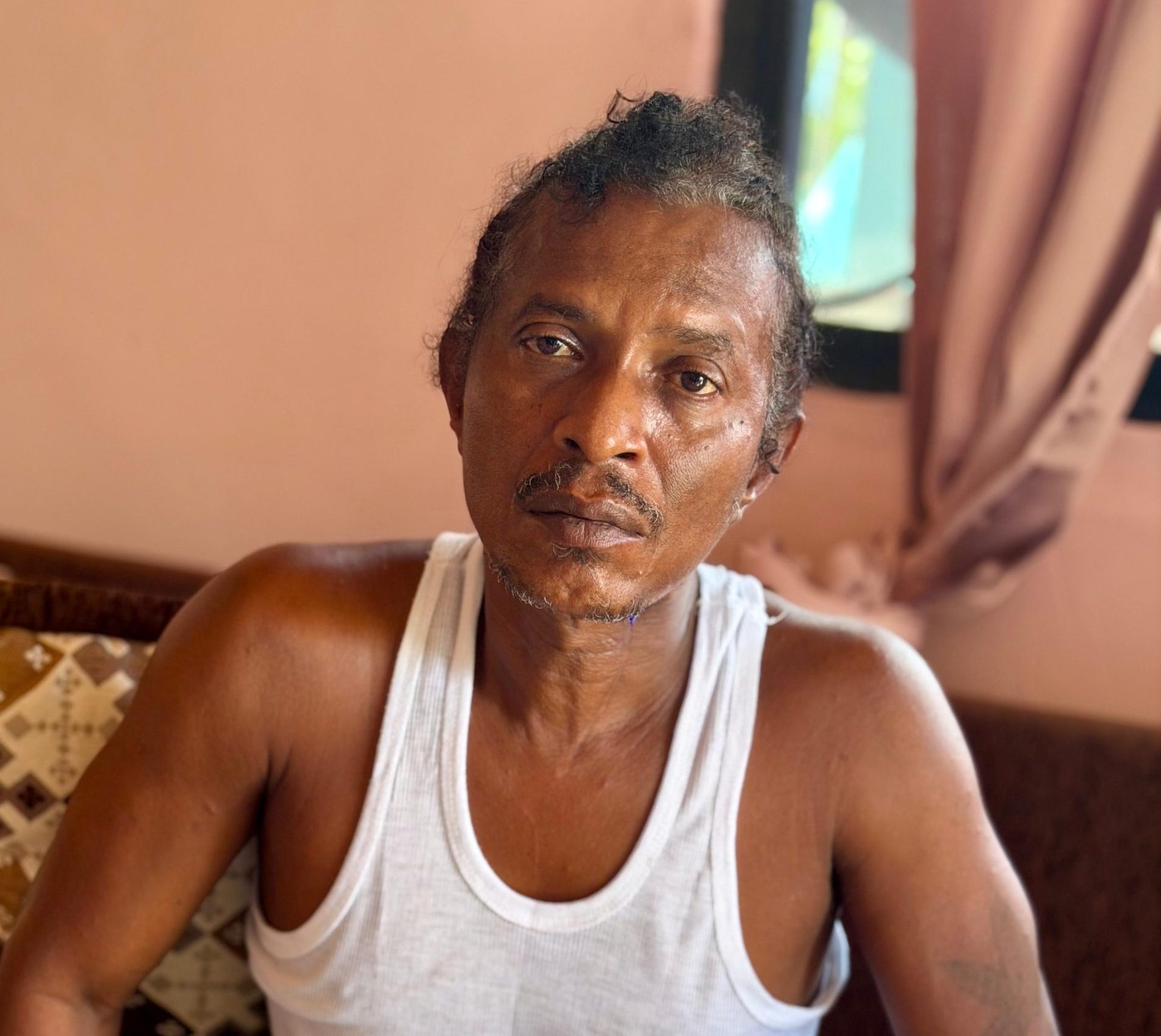 NA Vendor chopped to head, robbed $250,000