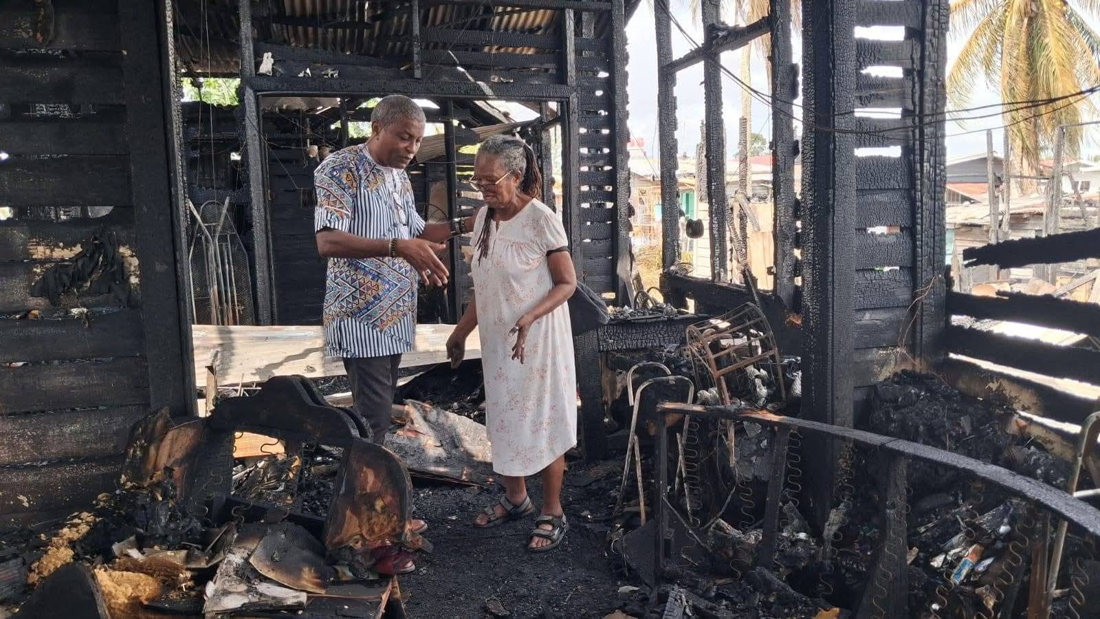 Elderly man dies in Lamaha Street fire