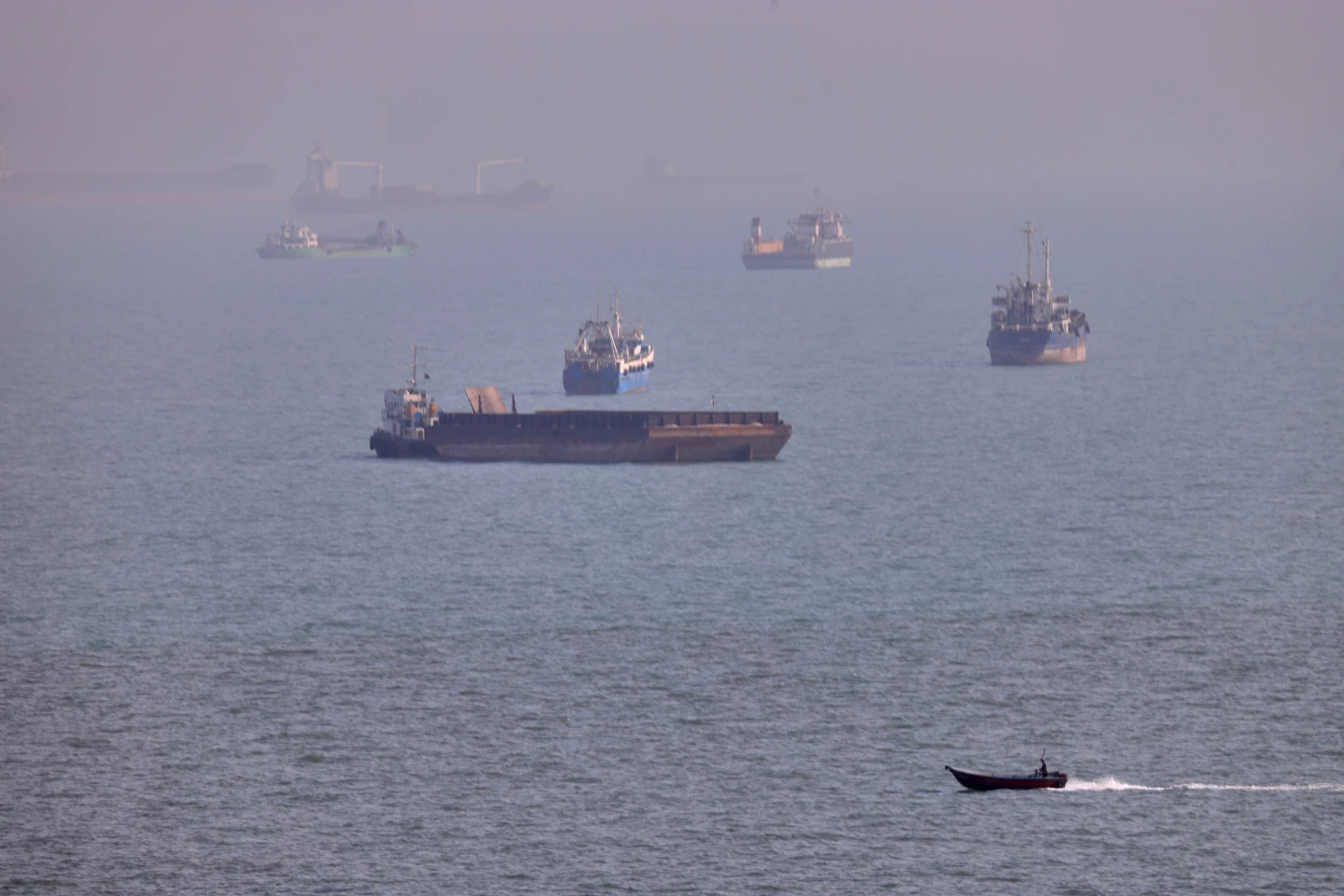 U.S. strikes Iranian rocket launchers on Strait of Hormuz in first military action in weeks