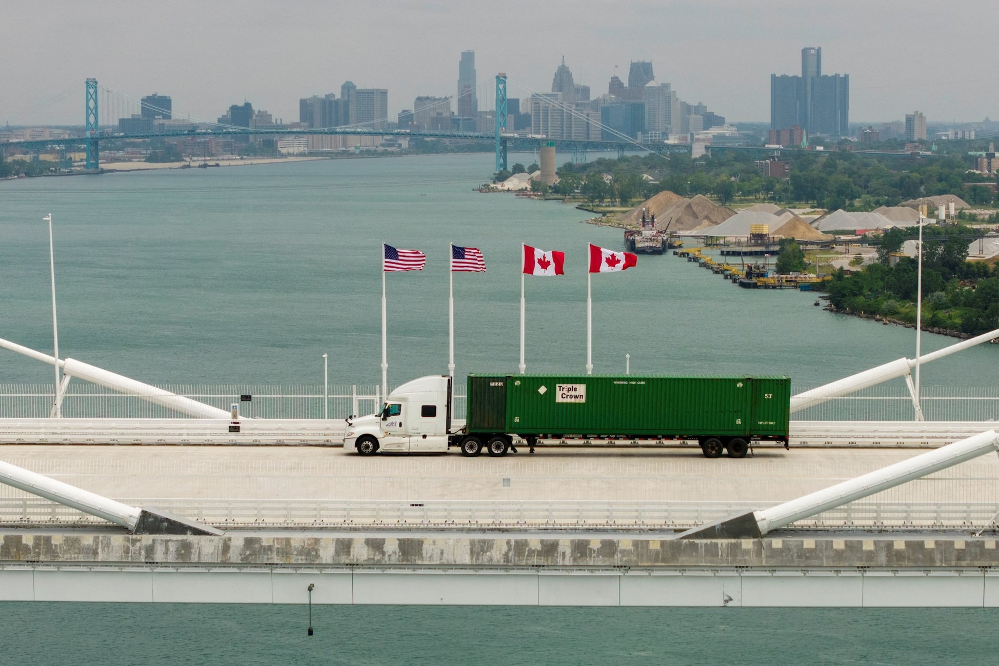 Canada slaps retaliatory tariffs on US goods worth US$20 billion as trade war intensifies