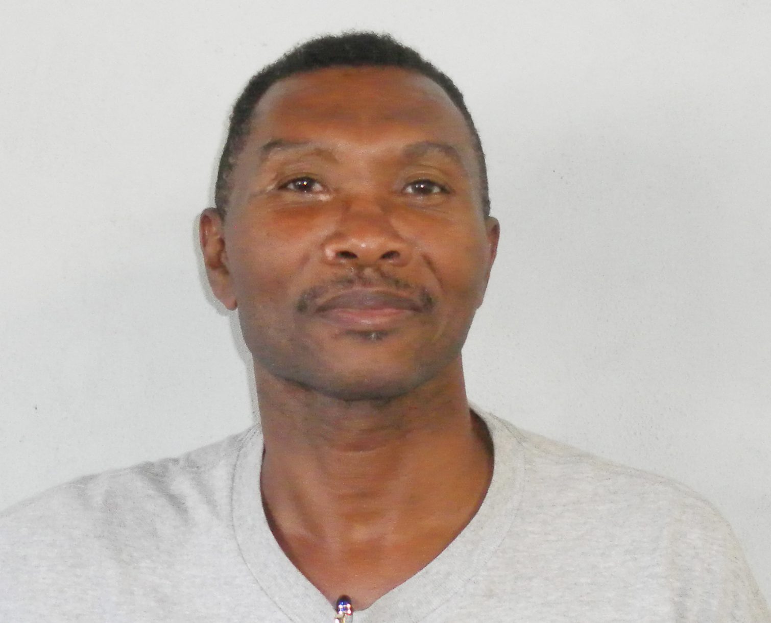 Accomplished boxing Referee James Beckles to hold training programme August 20 to 22