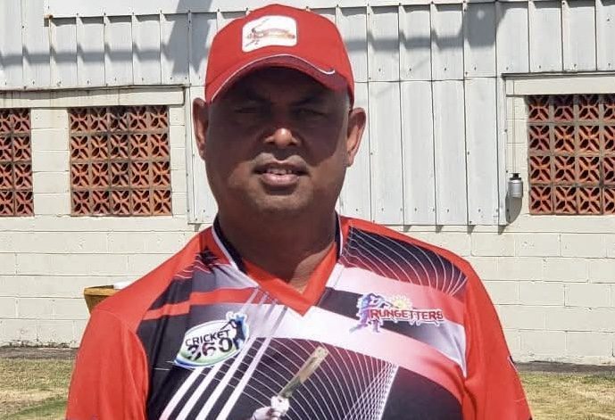Amzad Mohammed of Trinidad and Tobago donates two cricket bats to project “cricket gear for young and promising cricketers in Guyana”