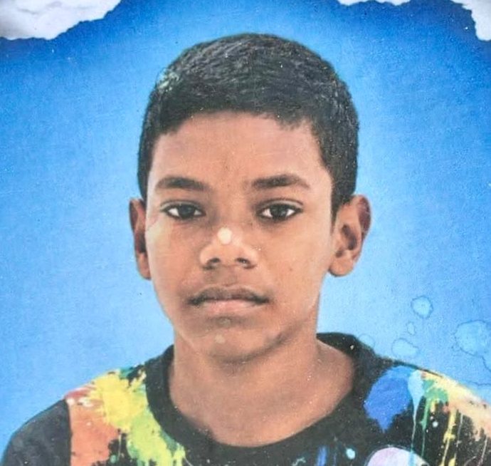 14-year-old pillion rider dies after motorcycle crashes into horse
