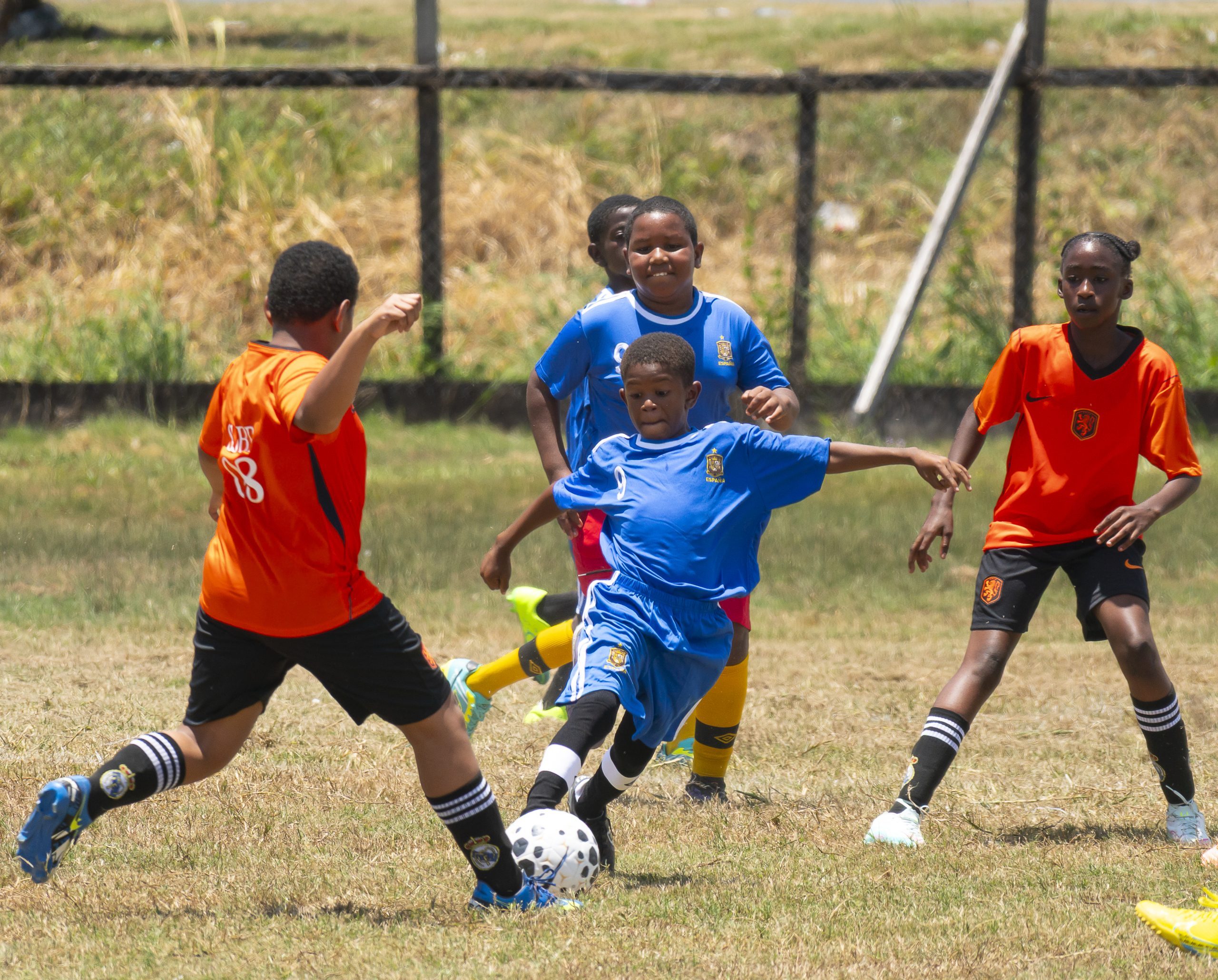 Santa Rosa, St. John the Baptist shine as Courts Pee Wee kicks off