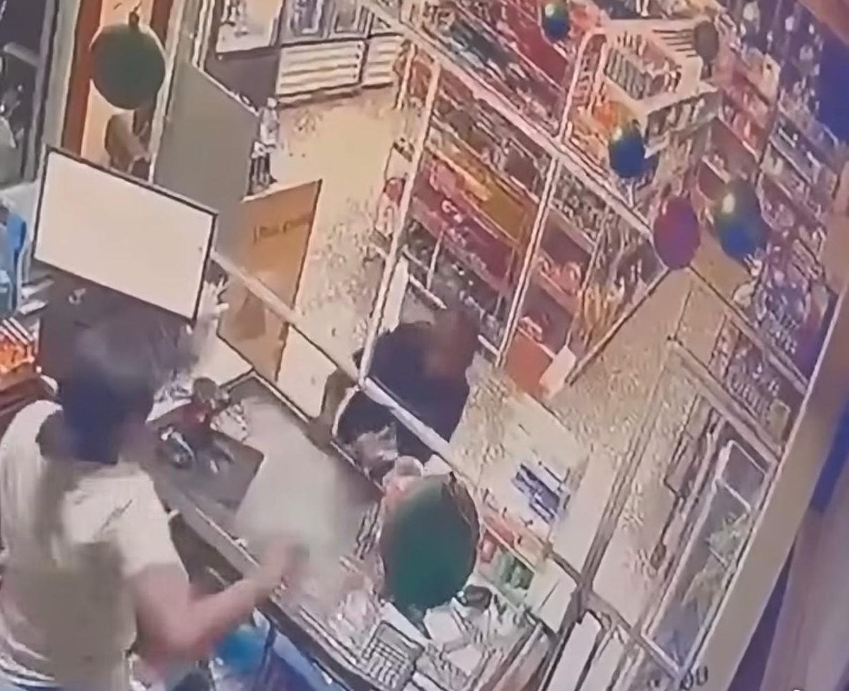 Bandit flees after female cashier grabs gun during Linden gas station robbery