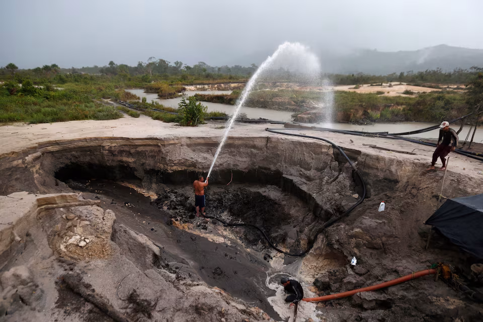 U.S. eyes Venezuela’s gold, iron, bauxite after tapping its oil, sources say