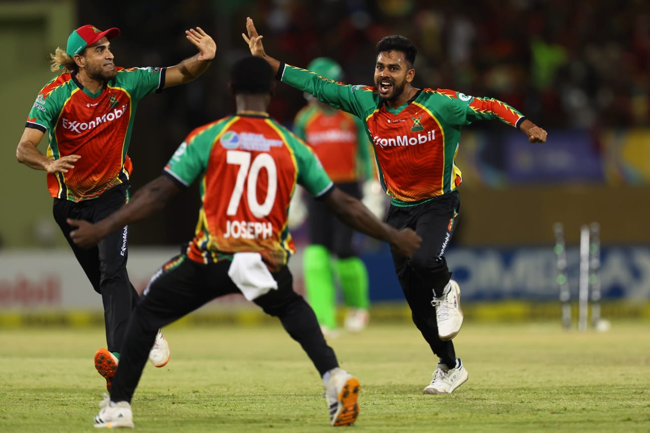 Mehidy magic (4-23), headline Warriors 6-wicket cakewalk win over Knight Riders