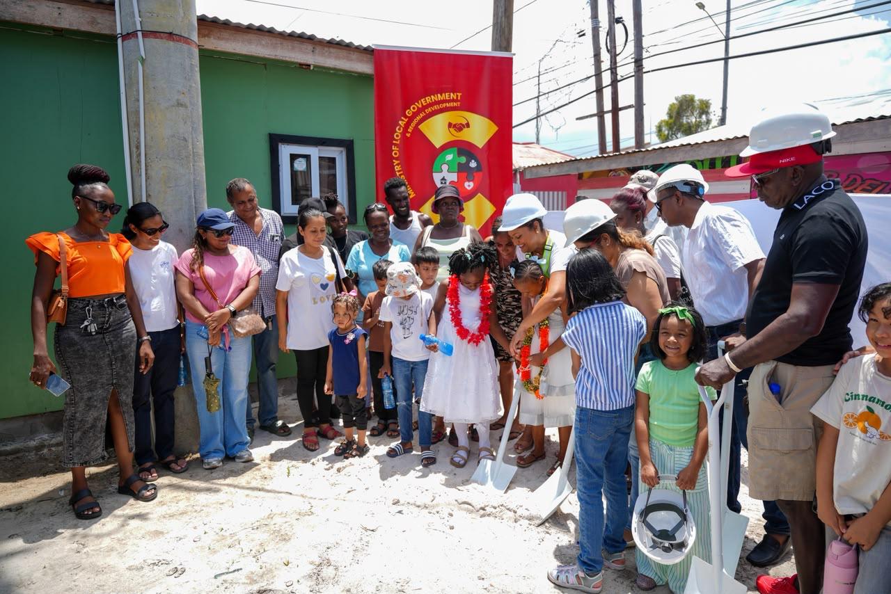 Sod turned for new $1.5B Pouderoyen Market