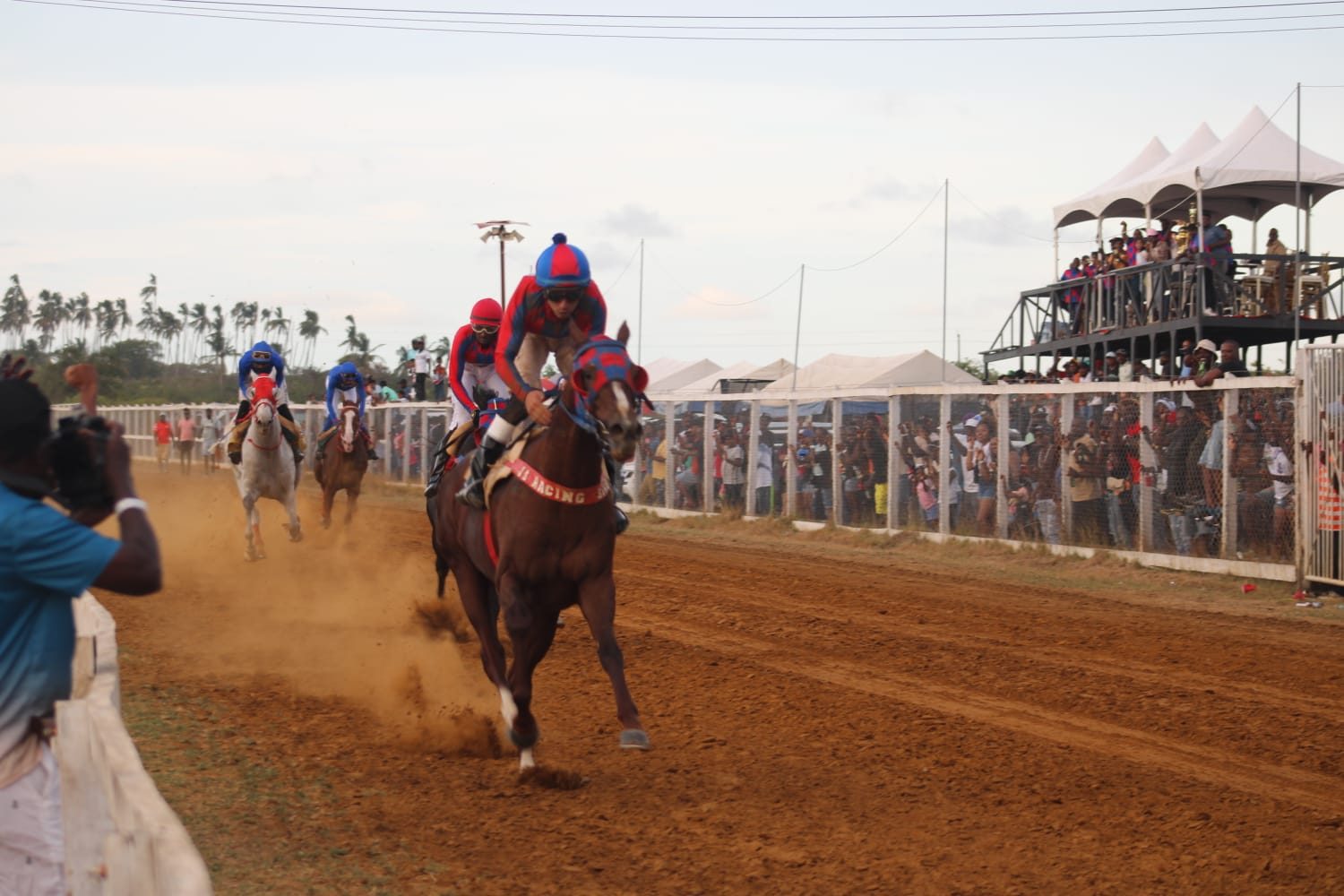‘I’m Sam’ complete demolition job from Js Racing Stables
